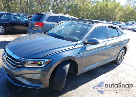 2021 Volkswagen Jetta 1.4T Sel from USA, damaged, VIN 3VWE57BU3MM037754